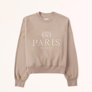 Abercrombie Sunday crew fleece crop sweatshirt - sold out in stores - size S